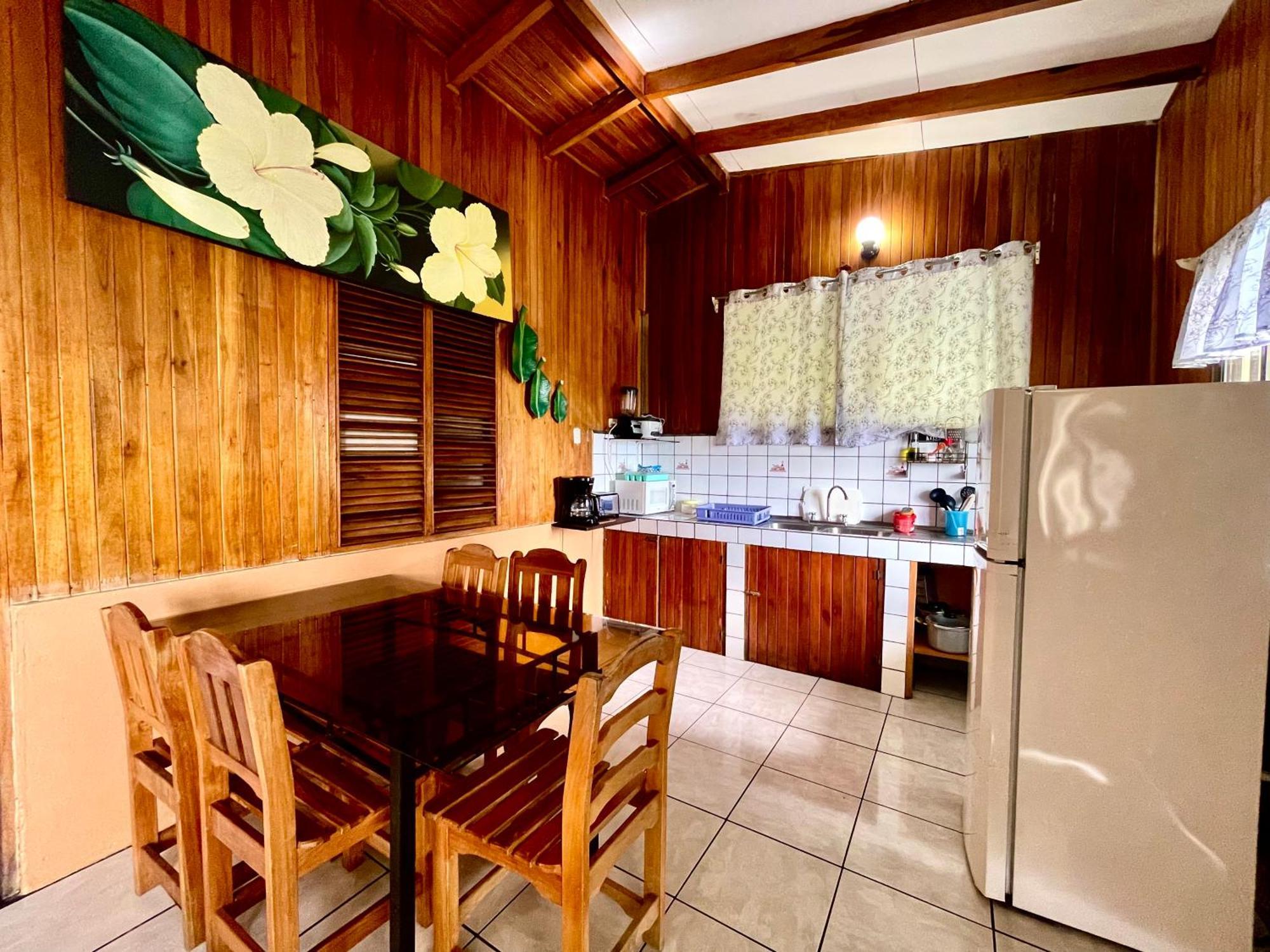 Pura Natura Lodge 마누엘안토니오 외부 사진